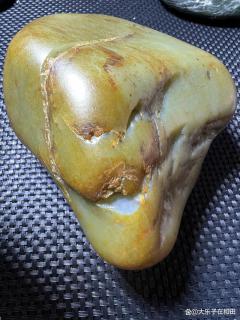 和田玉籽料原石